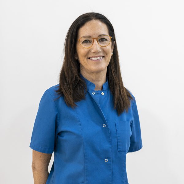 Carmen de Miquel Janer Clínica Veterinaria en Sant Gervasi de Barcelona Carmen, administración y recepción de Miquel Janer Clínica Veterinaria en Sant Gervasi de Barcelona